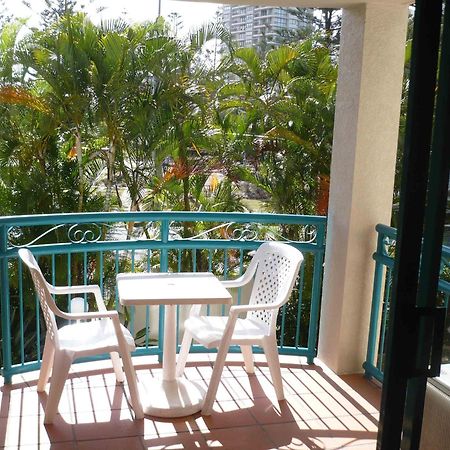 Aruba Beach Resort Broadbeach Exterior foto