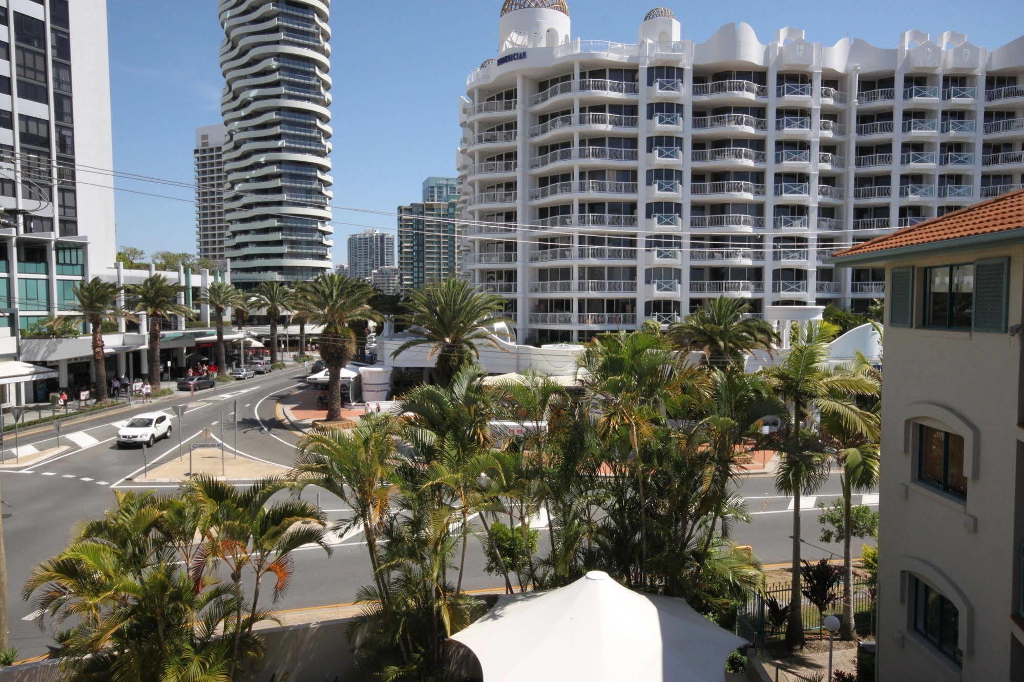 Aruba Beach Resort Broadbeach Exterior foto